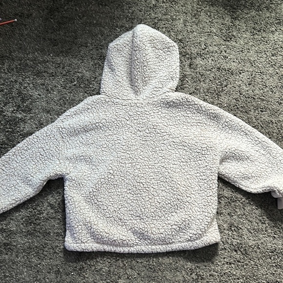 Quarter zip from “Love Tree” never worn - Picture 2 of 2